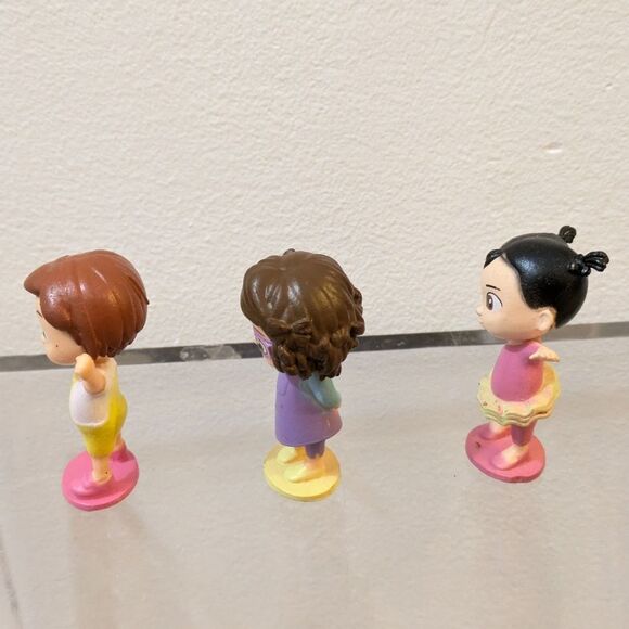 Cocomelon Toy Mini Figures Set Of 3, 2.25" tall - Picture 5 of 16